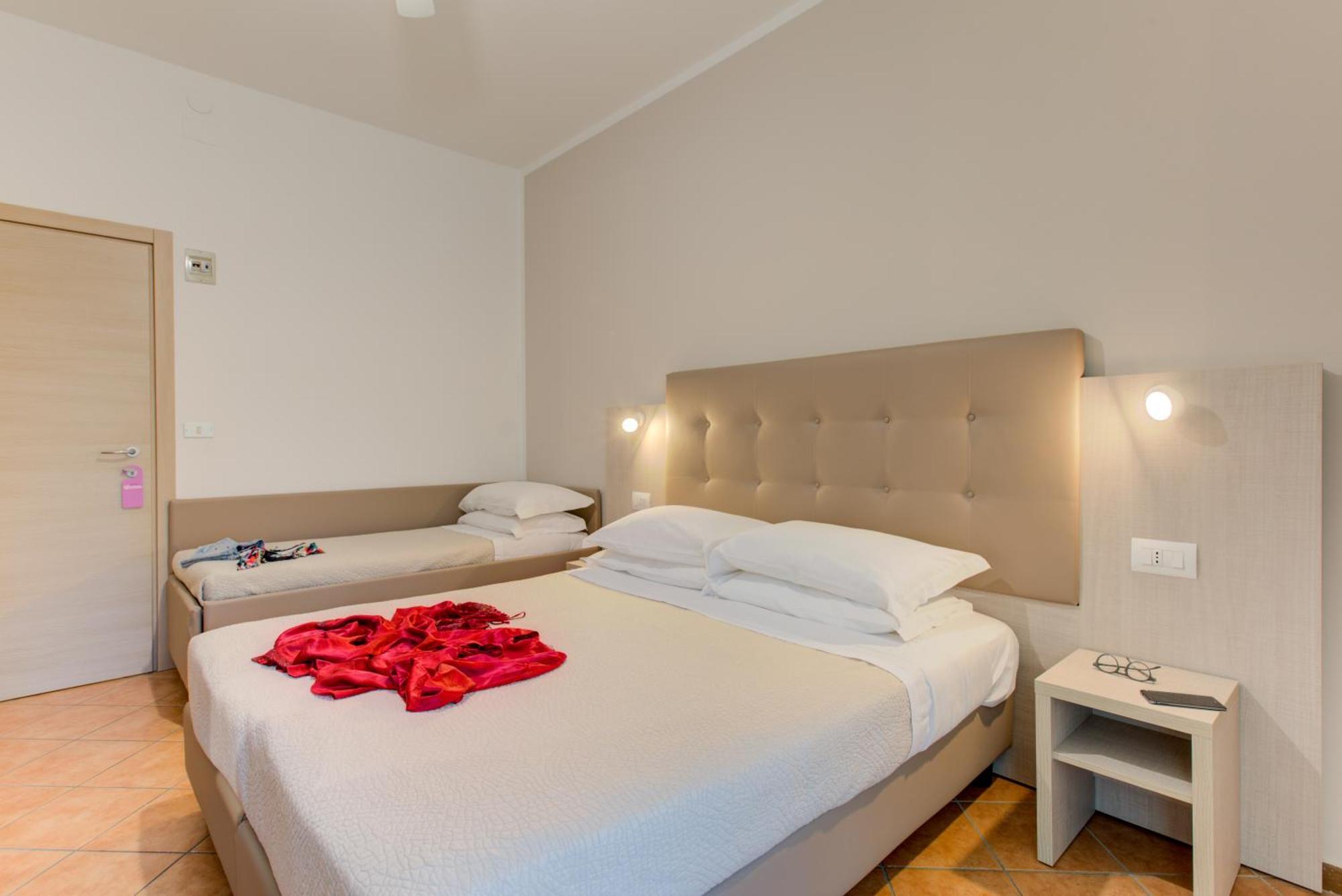 Hotel Cimarosa Riccione Bilik gambar